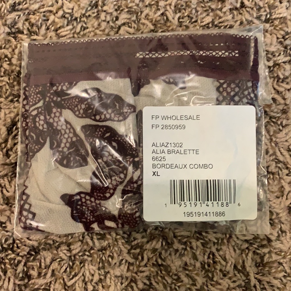 Free People Boho Alia Bralette Bohemian Floral Bra - Picture 6 of 7